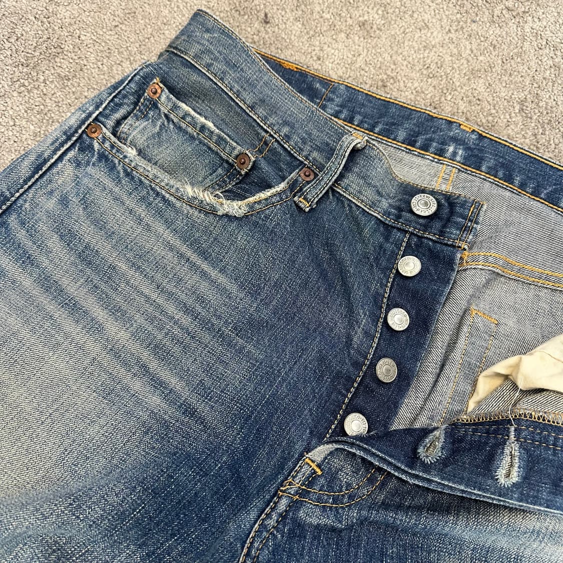 리바이스501 오리지널 워싱 데님 팬츠(32) 상품이미지4