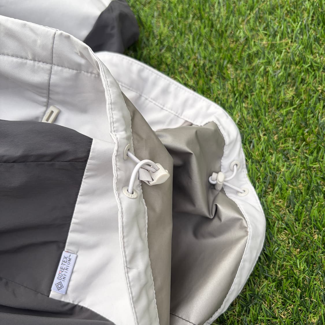 100)NAPA 네파 고어텍스 라이트 그레이 바람막이 자켓  상품이미지5