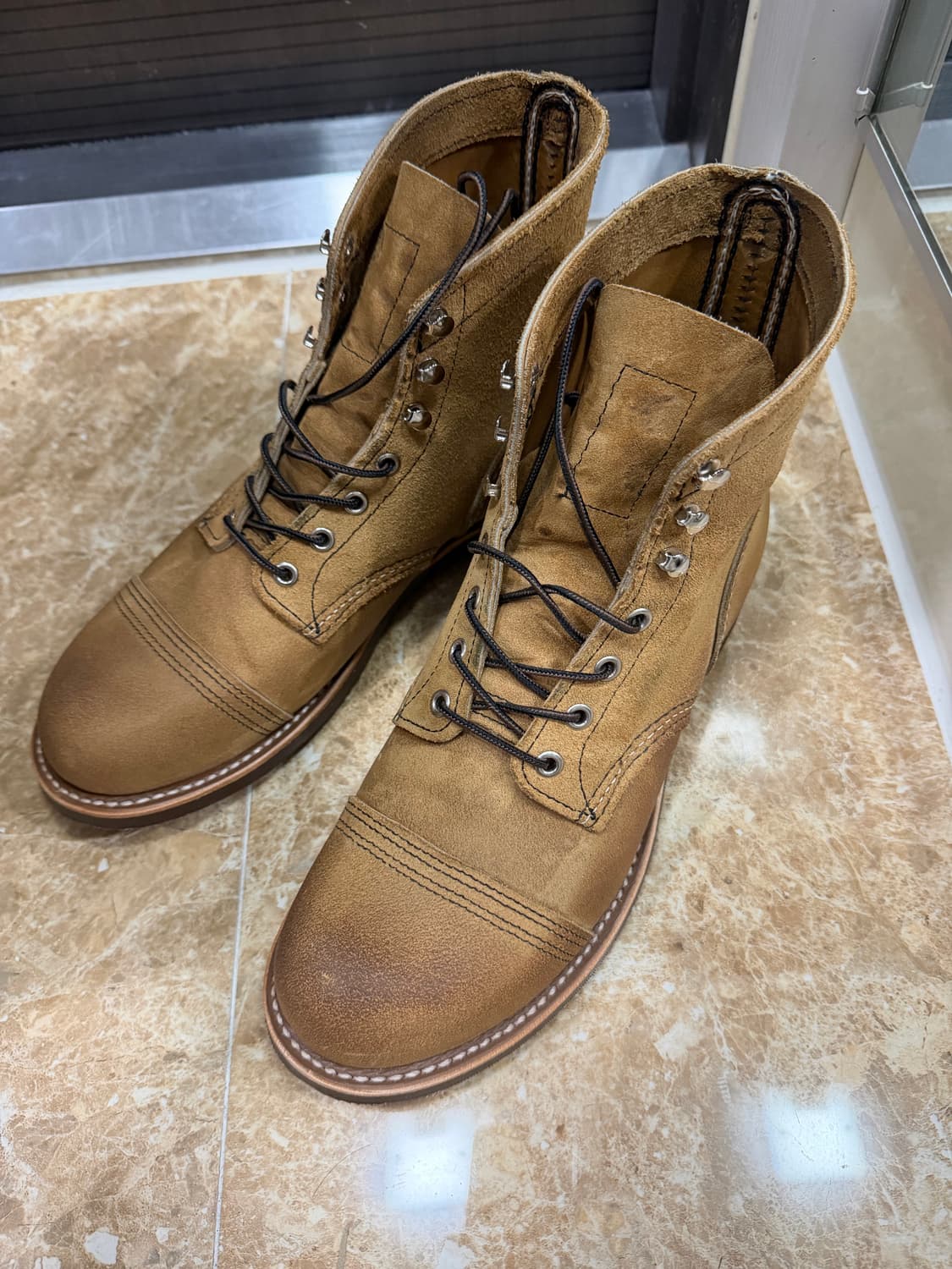 레드윙 8083 270사이즈 상품이미지1