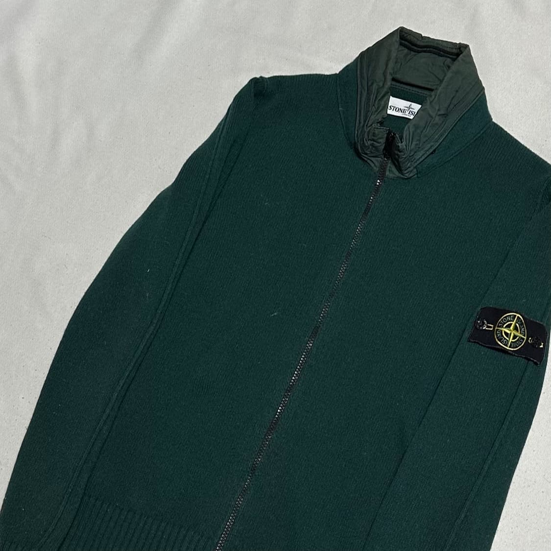 M 스톤아일랜드 딥그린 나일론 니트 집업 상품이미지1