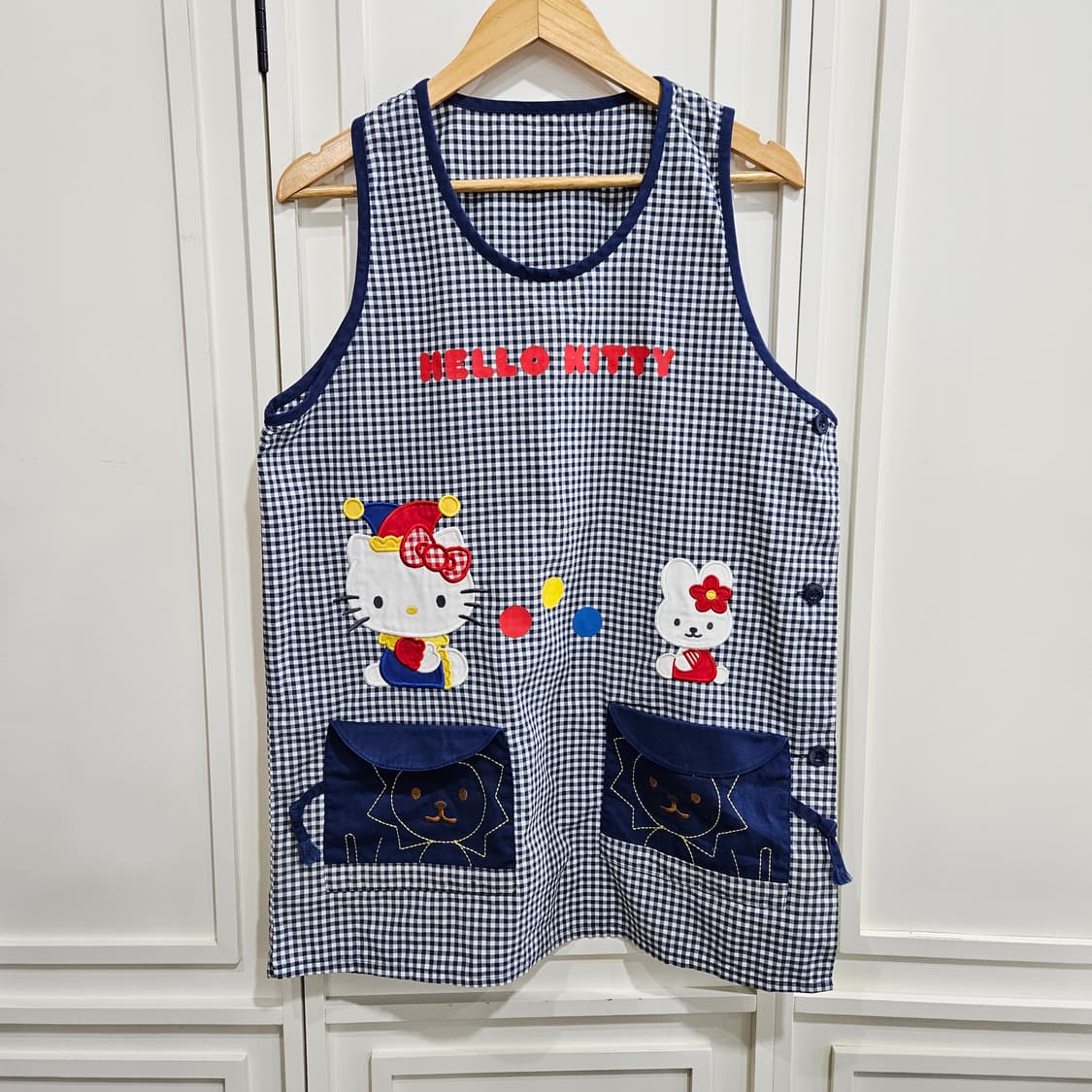 산리오 헬로키티 체크 앞치마 상품이미지1