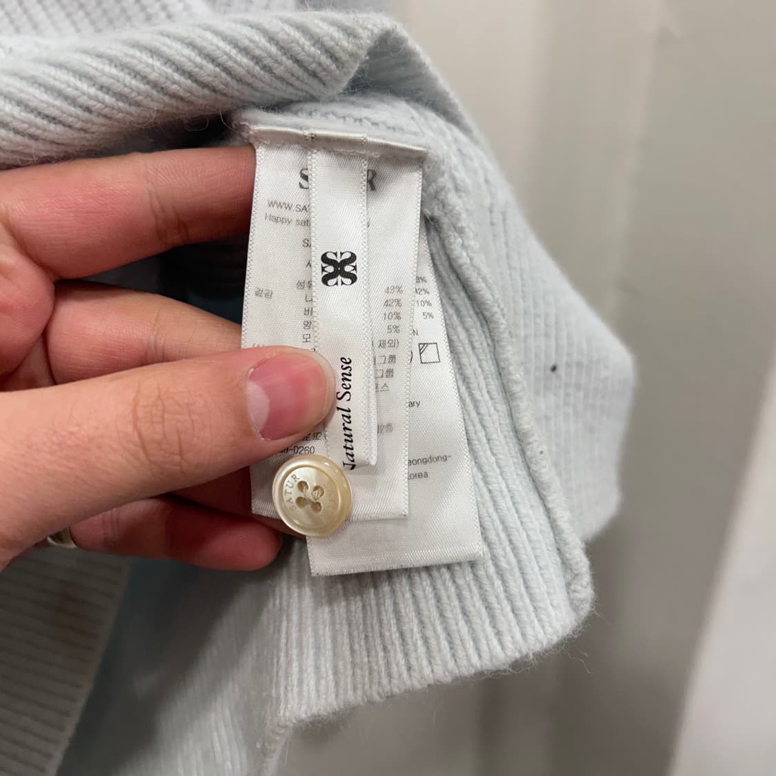 새터 스몰로고 하이넥 카라 앙고라 반집업 니트 상품이미지4