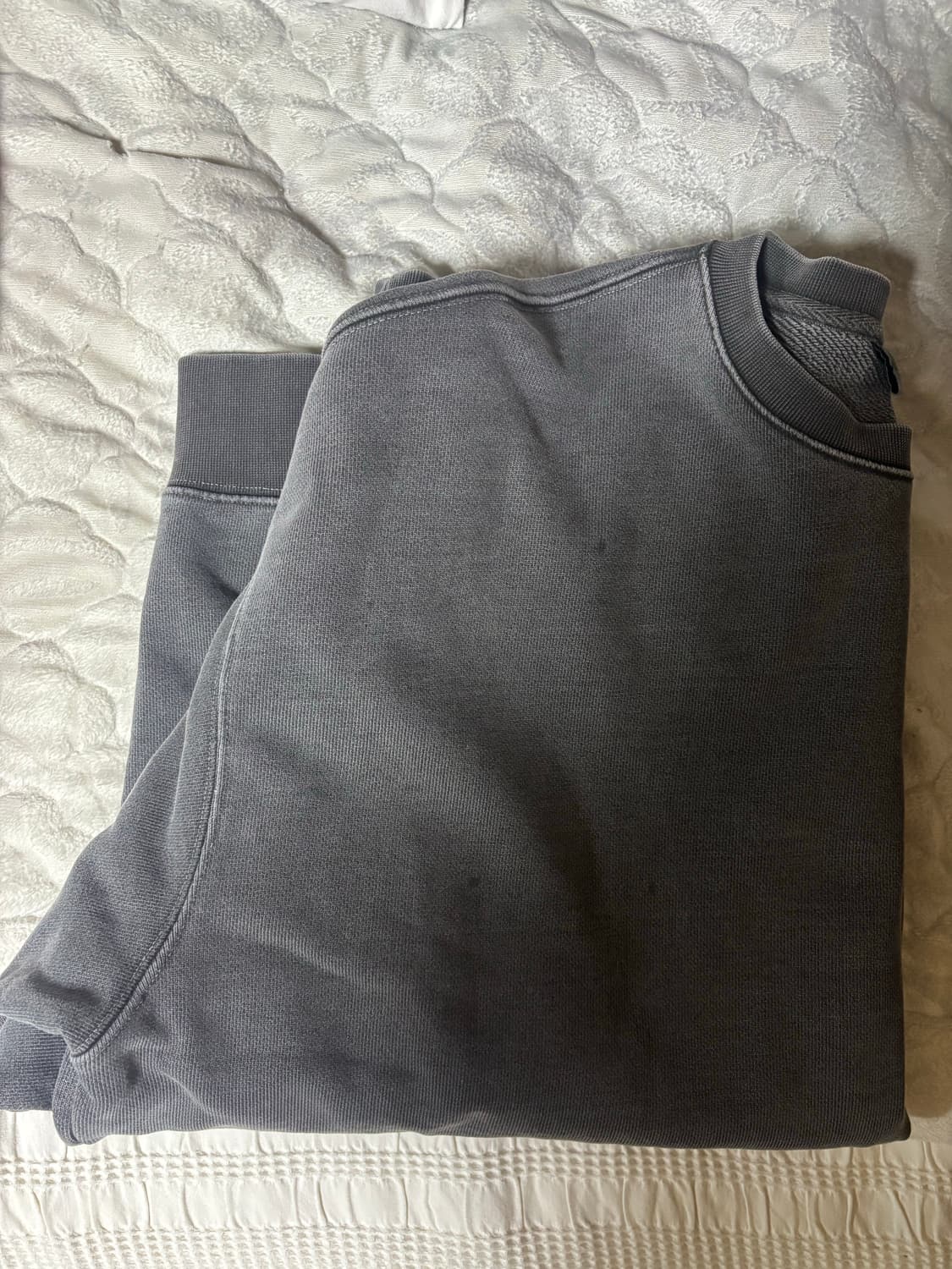 980G 피그먼트 맨투맨-차콜- 상품이미지2