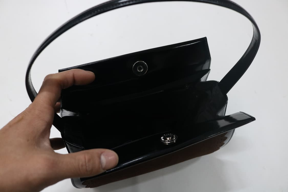 히로코 코시노 빈티지 스웨이드 콤비 에나멜 핸드백 상품이미지5