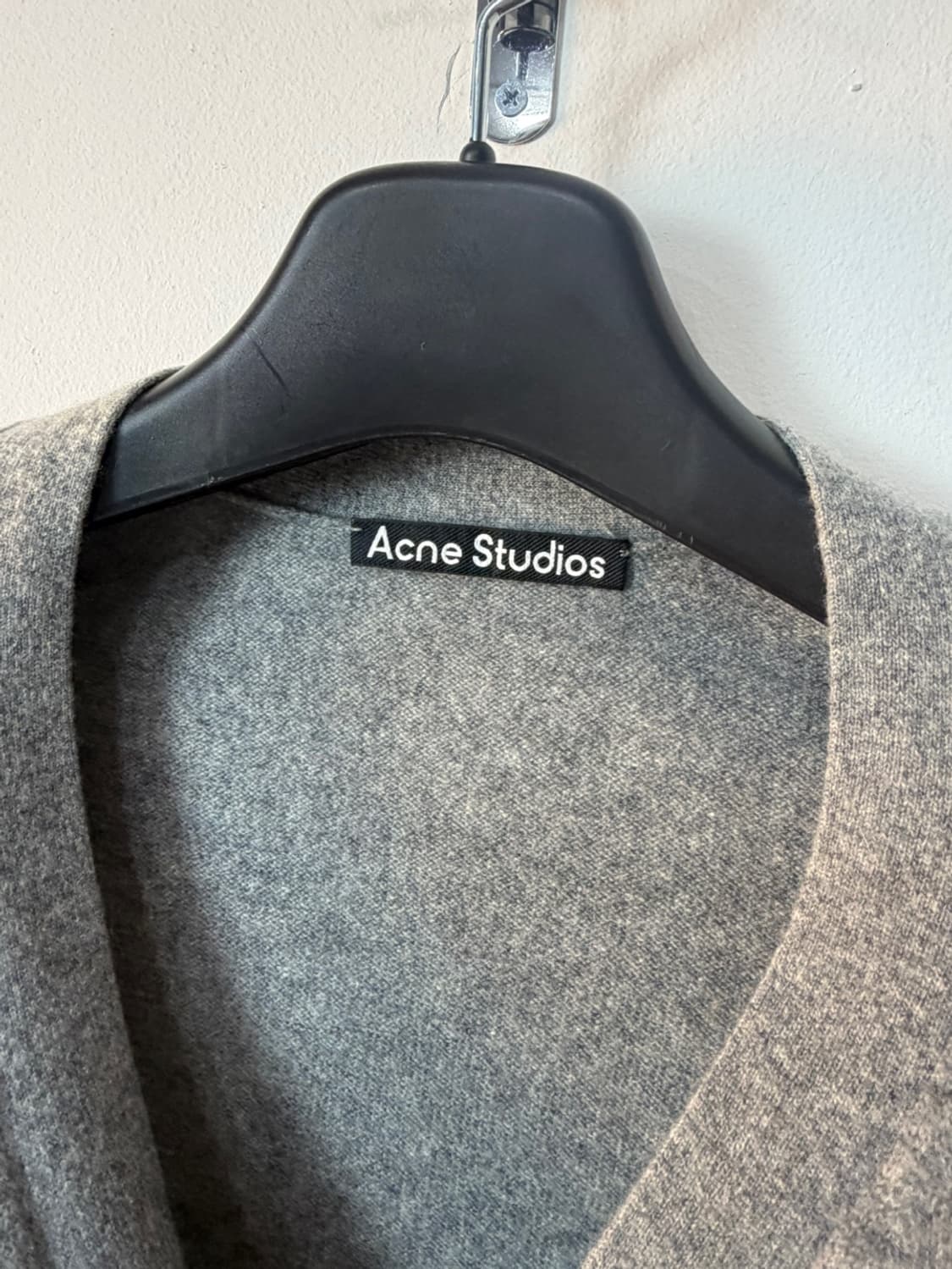 아크네 스튜디오 페이스 로고 울 가디건  상품이미지5