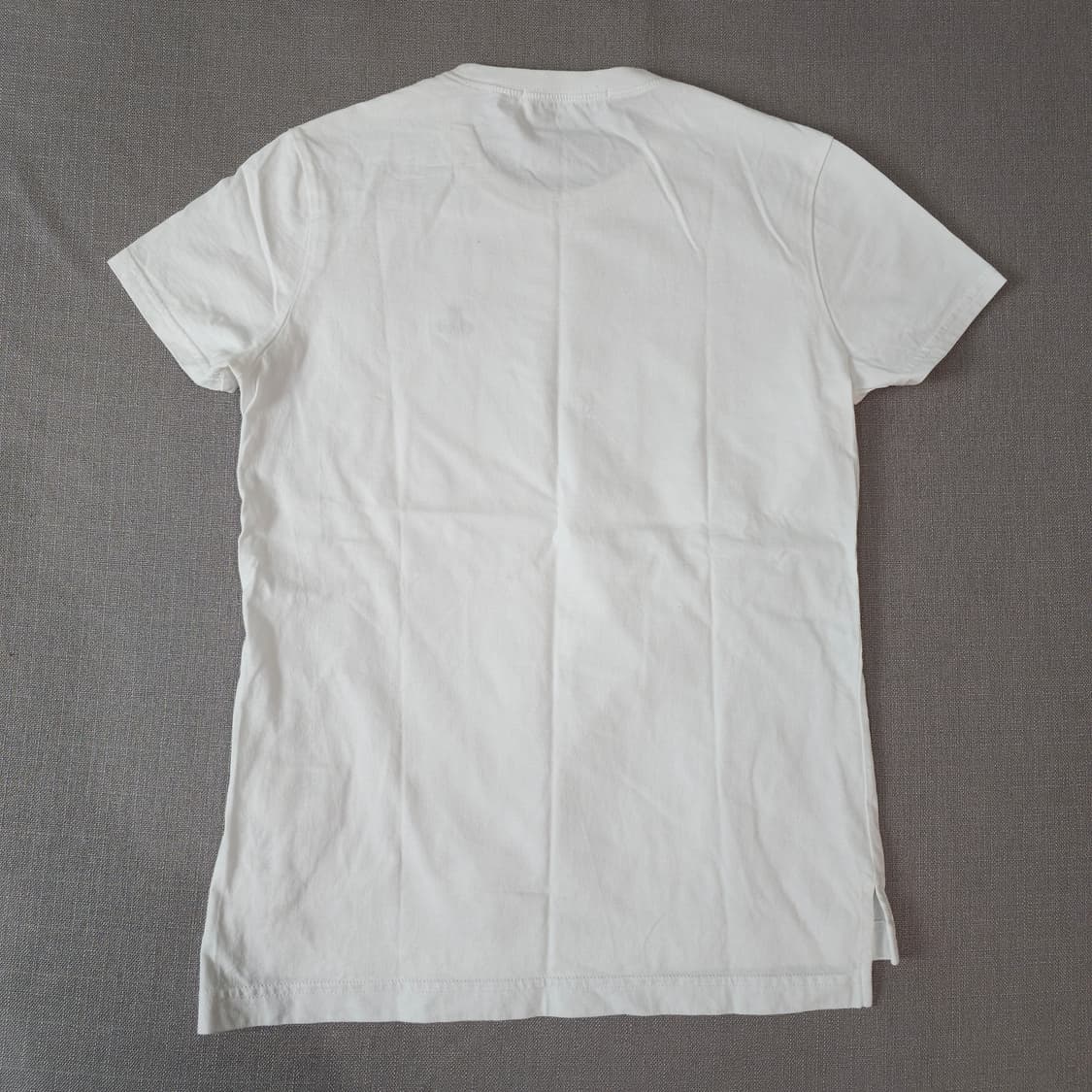 비비안웨스트우드 스몰로고 흰 반팔티 상품이미지2