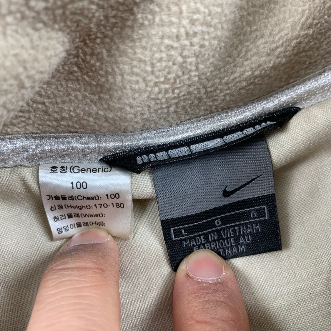 00s 나이키 스우시로고 폴리쉘 패딩 점퍼 오트밀베이지 상품이미지7