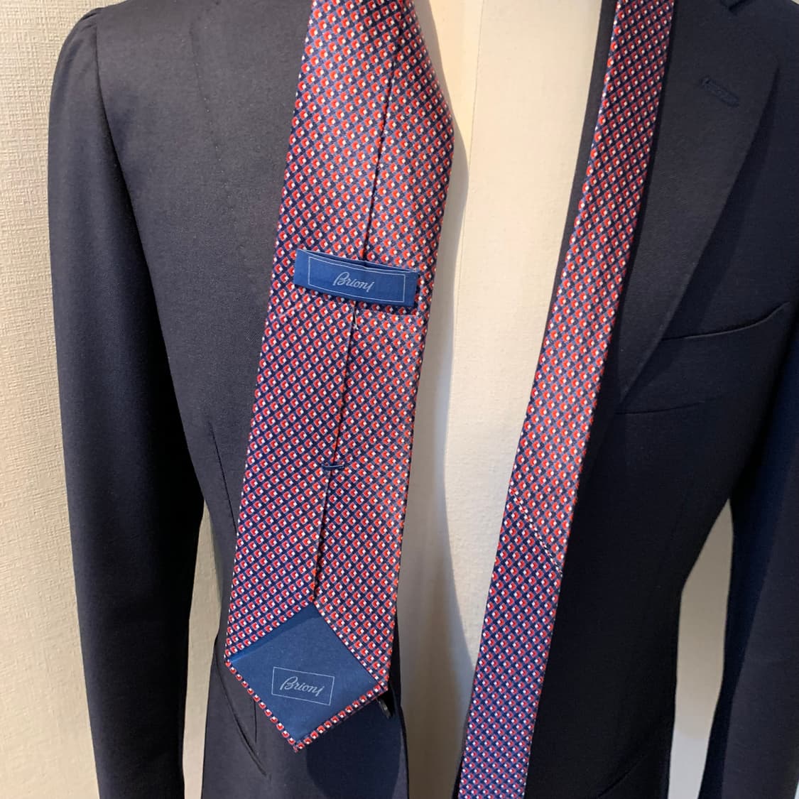 브리오니(Brioni) 명품 클래식 혼주넥타이 최상급 A+등급 8cm 상품이미지1