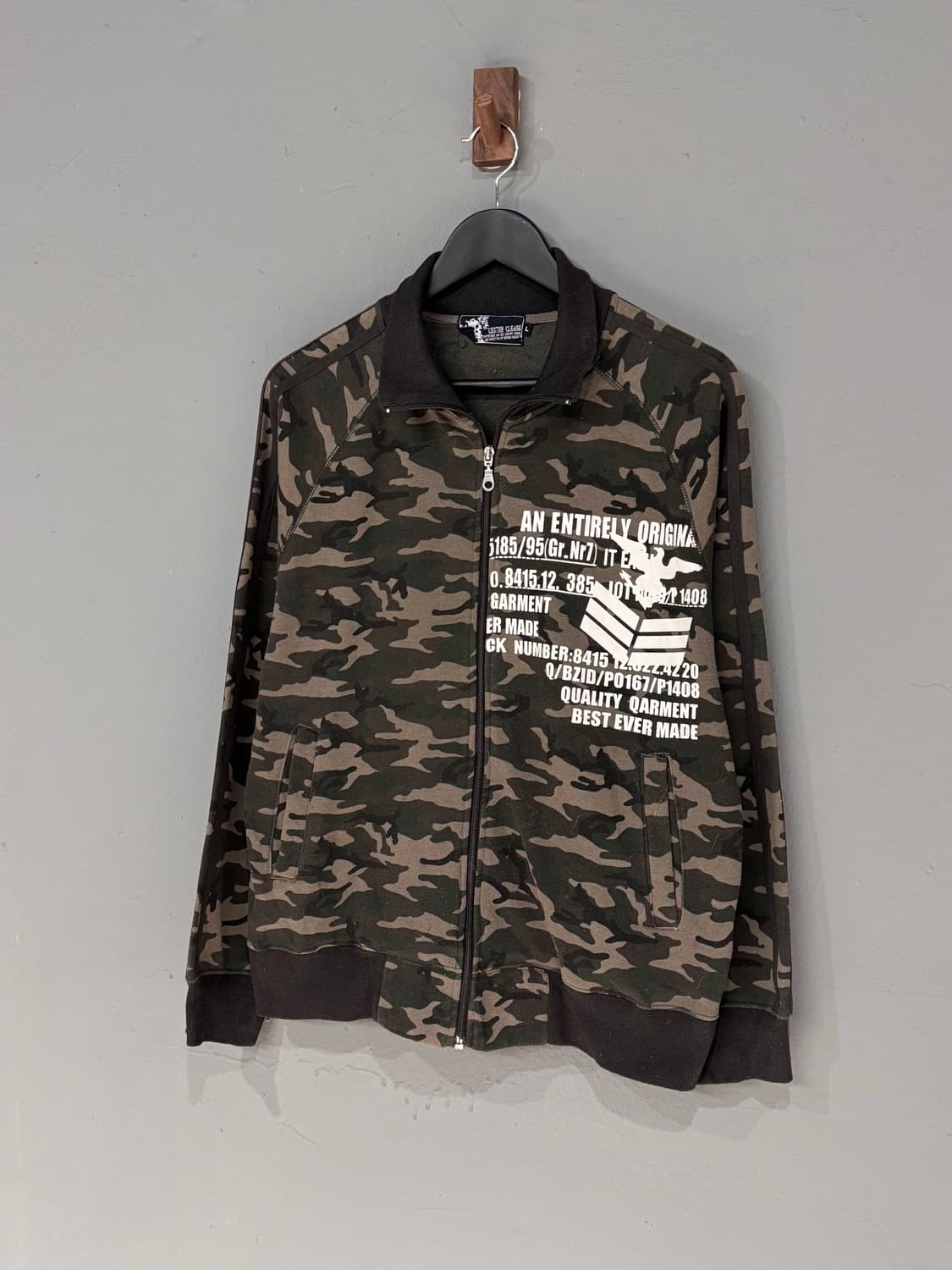 Center Clease 카모플라쥬 집업 자켓 상품이미지1