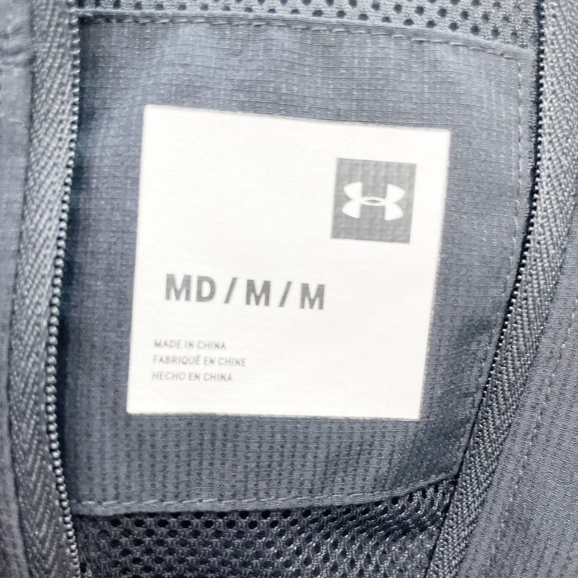 언더아머 남성후드집업 바람막이 M 상품이미지4