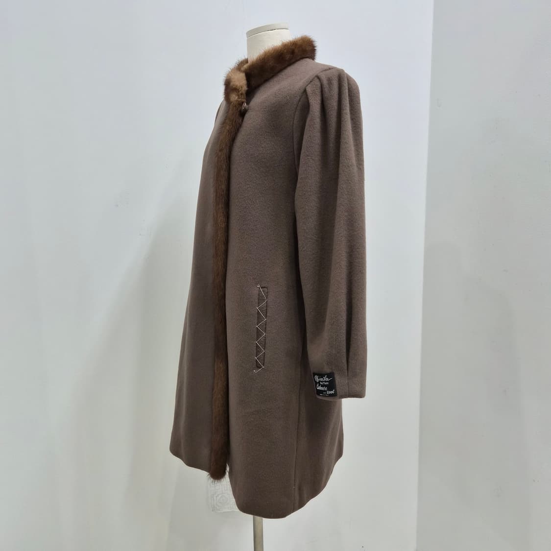 이태리 브라운 캐시미어 밍크퍼 트리밍 롱코트 상품이미지2