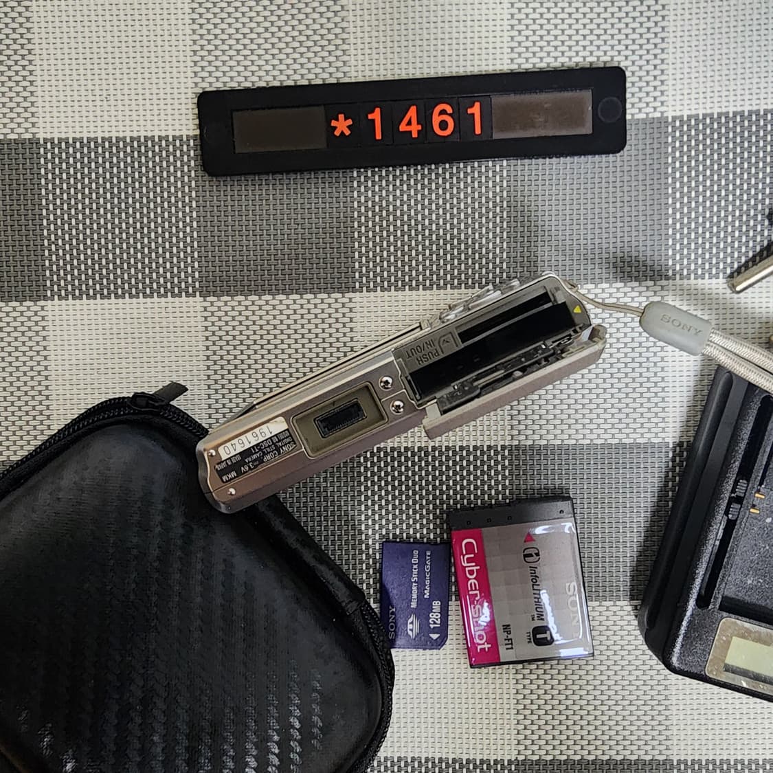 소니 사이버샷 DSC-T1 디지털카메라 파우치포함 상품이미지6