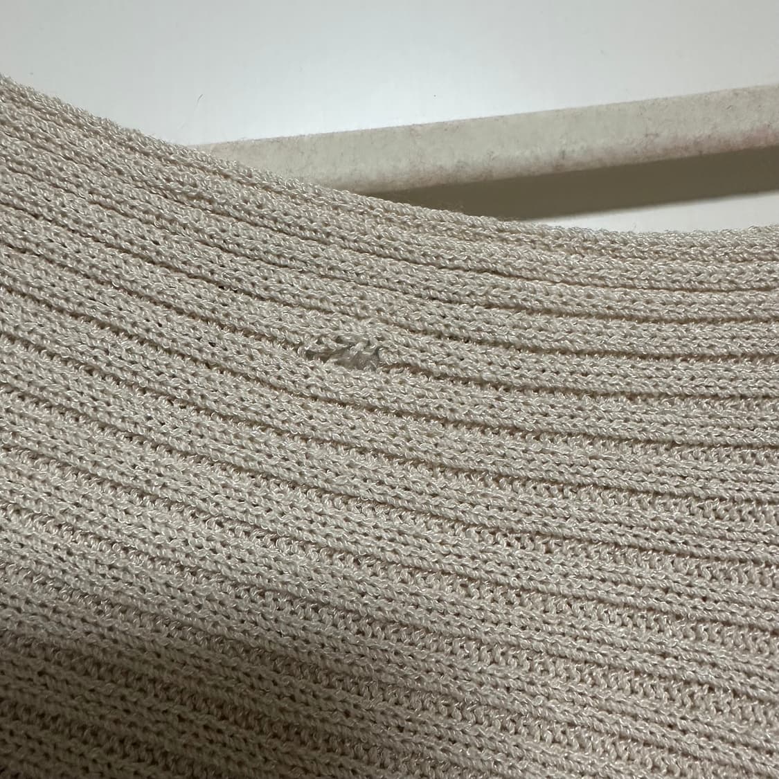 ST. JOHN SPORT 배색 니트 탑 아일렛 니트 상품이미지5