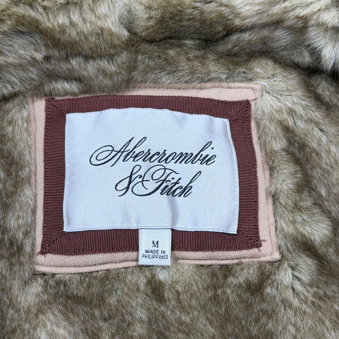 아베크롬비 빈티지 딱붙핏 울프죠 퍼 후드집업 Y2K 자켓 베이지 M 상품이미지5