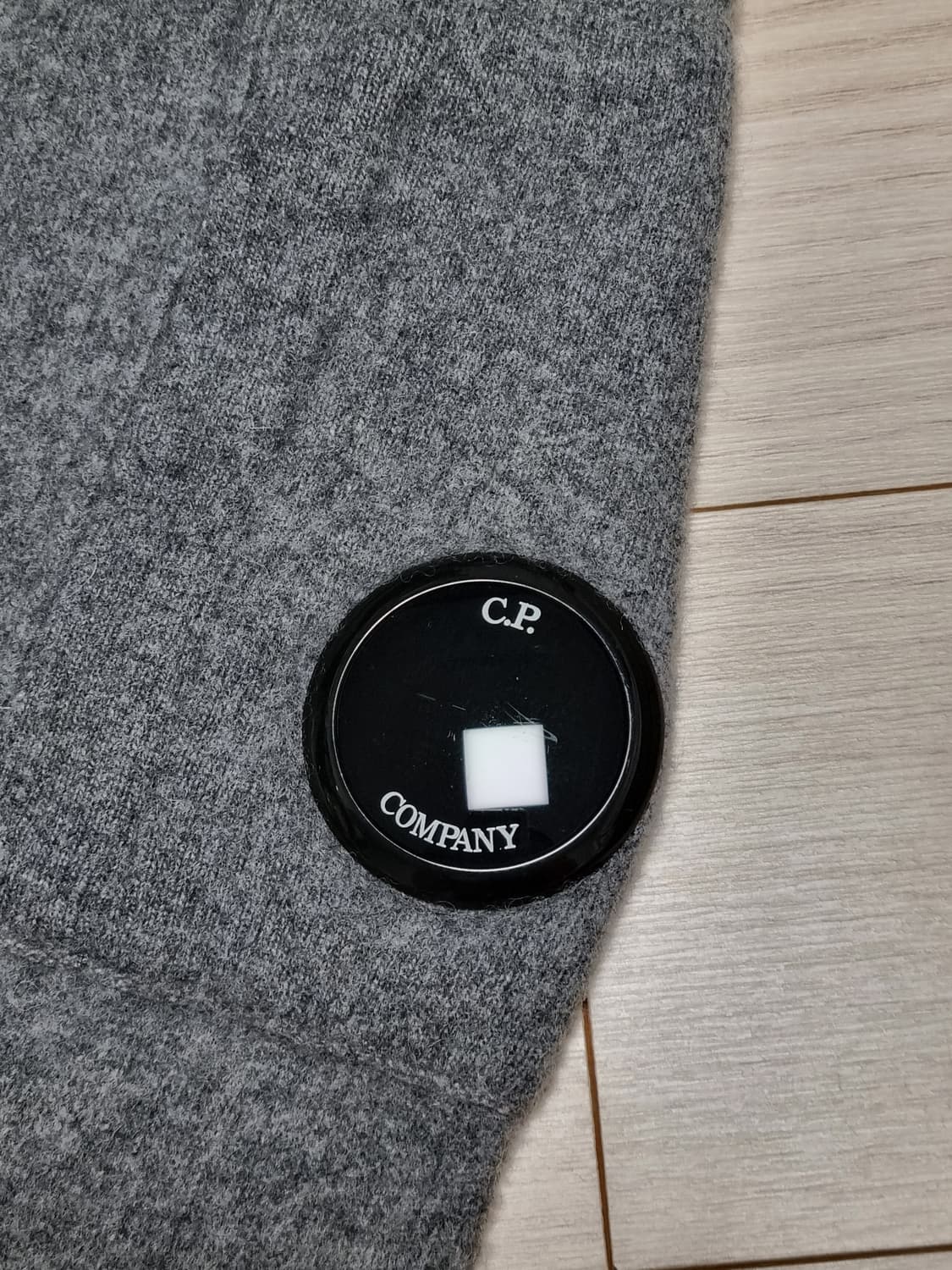 cp컴퍼니 니트 상품이미지4