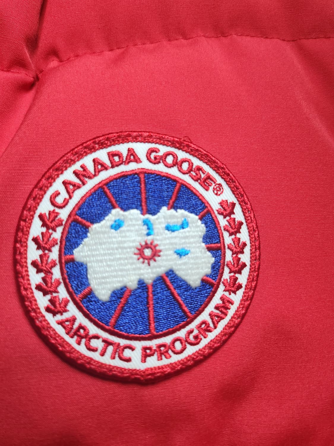 캐나다구스 패딩조끼 M 팝니다. 상품이미지5