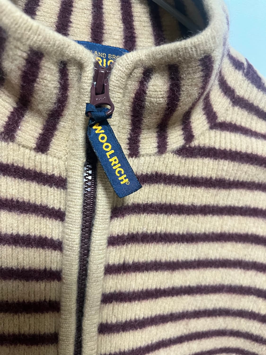 울리치 스트라이프 집업 니트 상품이미지2