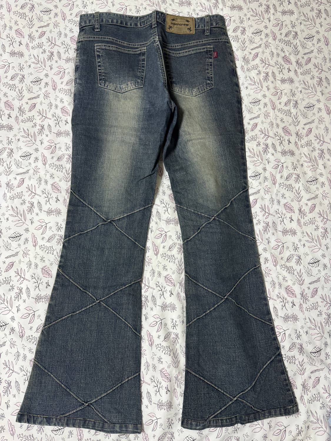 INTERCREW BOOTCUT JEANS 상품이미지2
