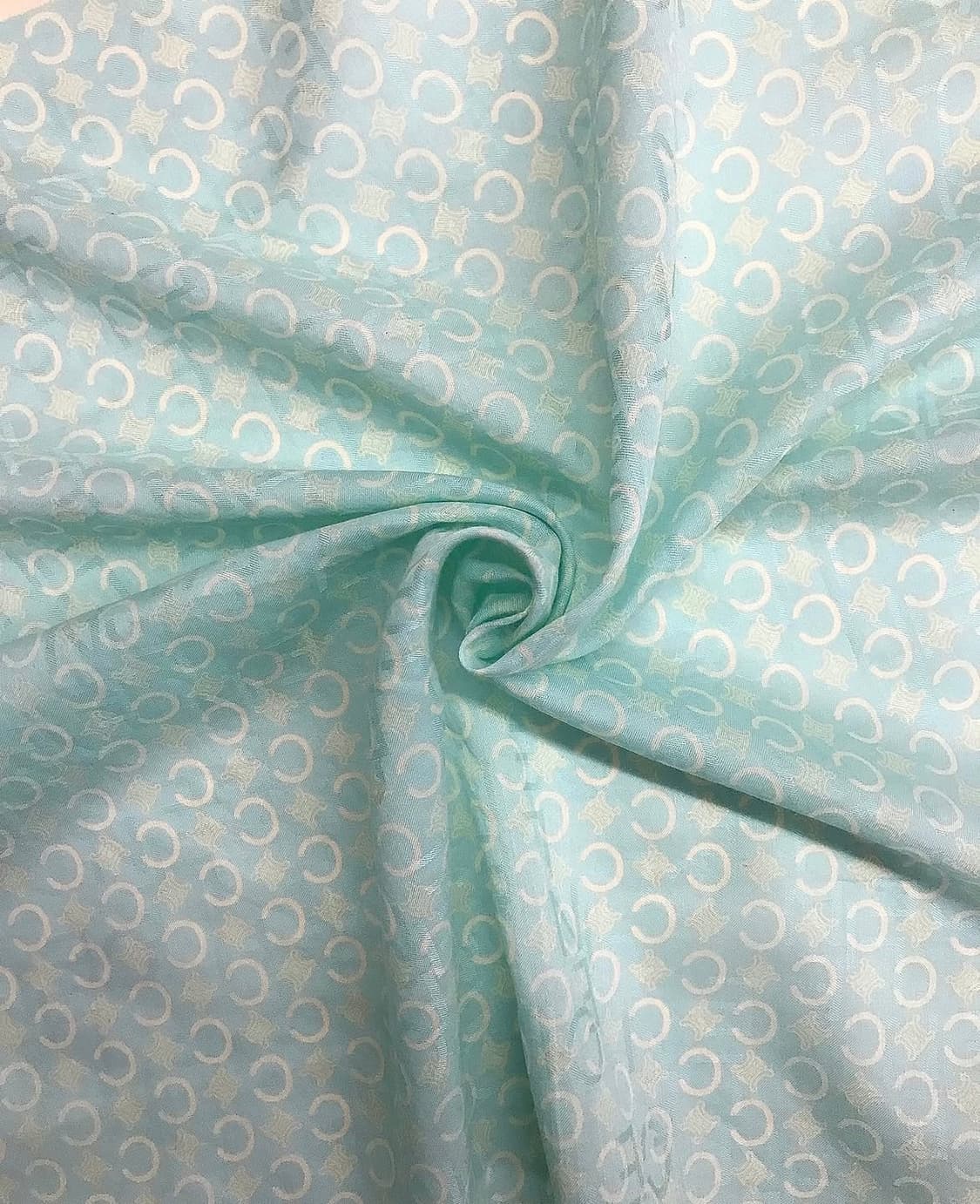 셀린느 트리오페 스카프 상품이미지5