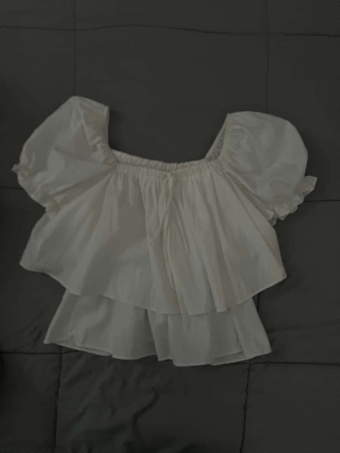 화이트 블라우스 상품이미지1