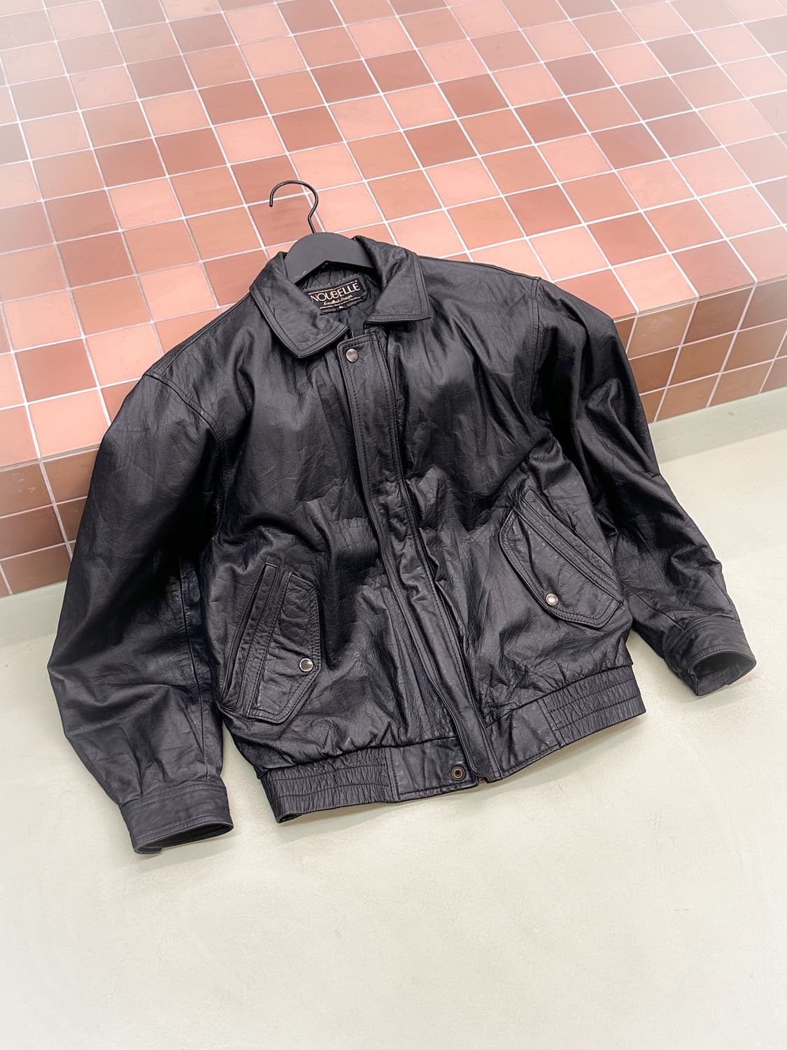 black leather bomber jacket 상품이미지1
