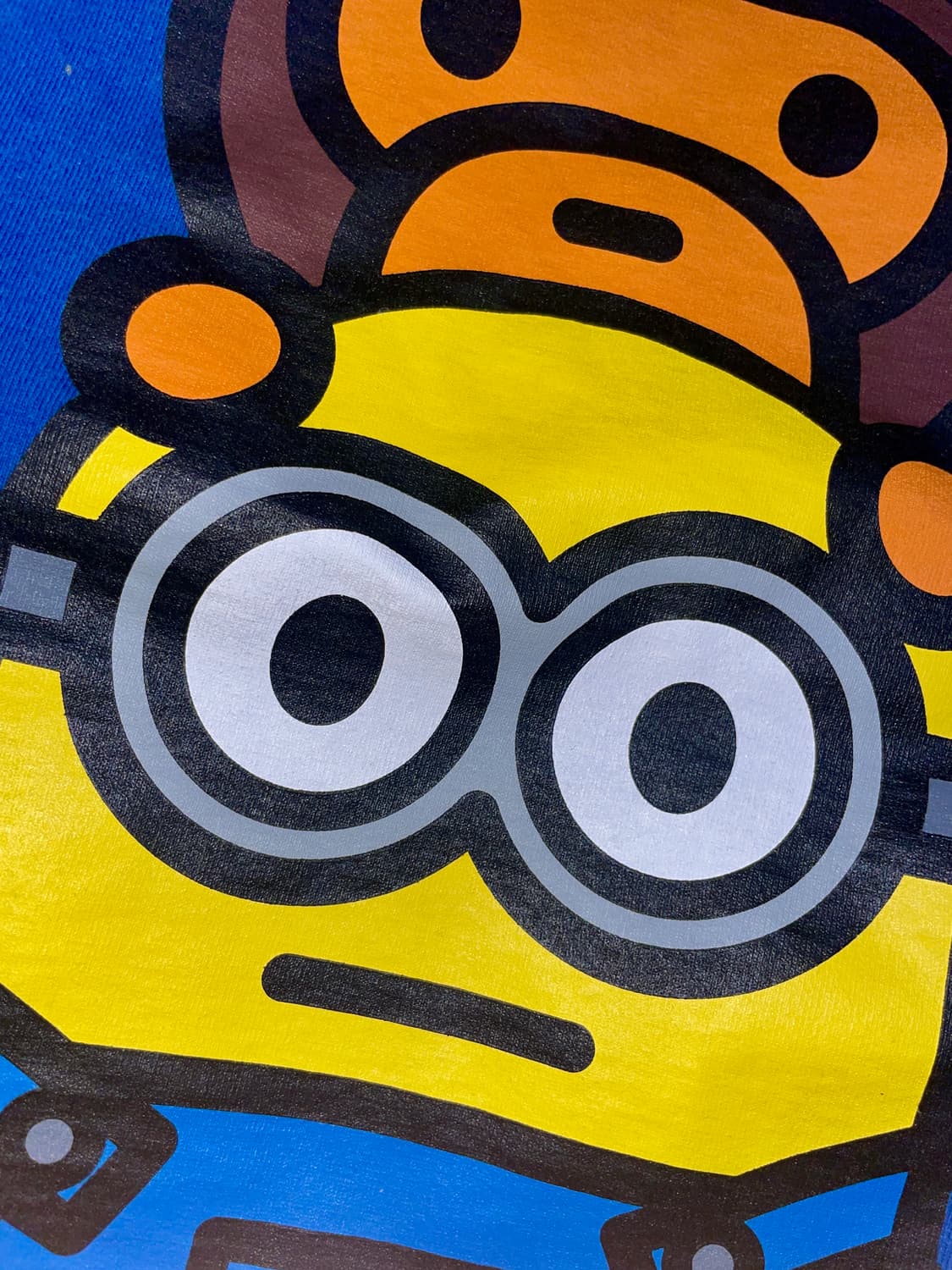 베이프 X 미니언즈 콜라보 마일로 티셔츠 L 국내매장 상품이미지3