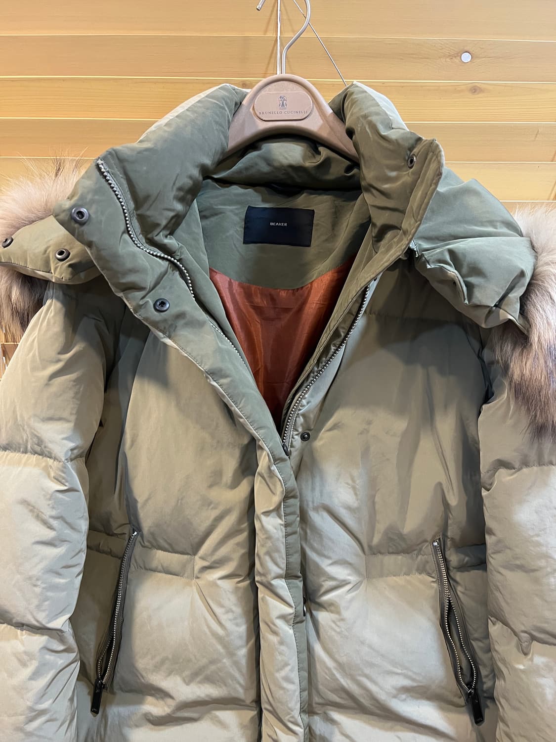 비이커 BEAKER 여성 카키베이지 구스다운패딩 후드패딩점퍼 상품이미지1