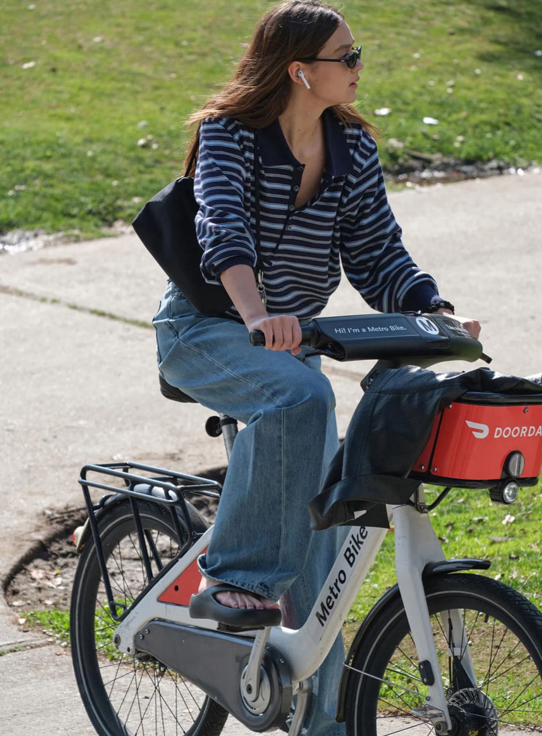 로우클래식 카라멜 박스 백 블랙 + 열쇠 키링 상품이미지3