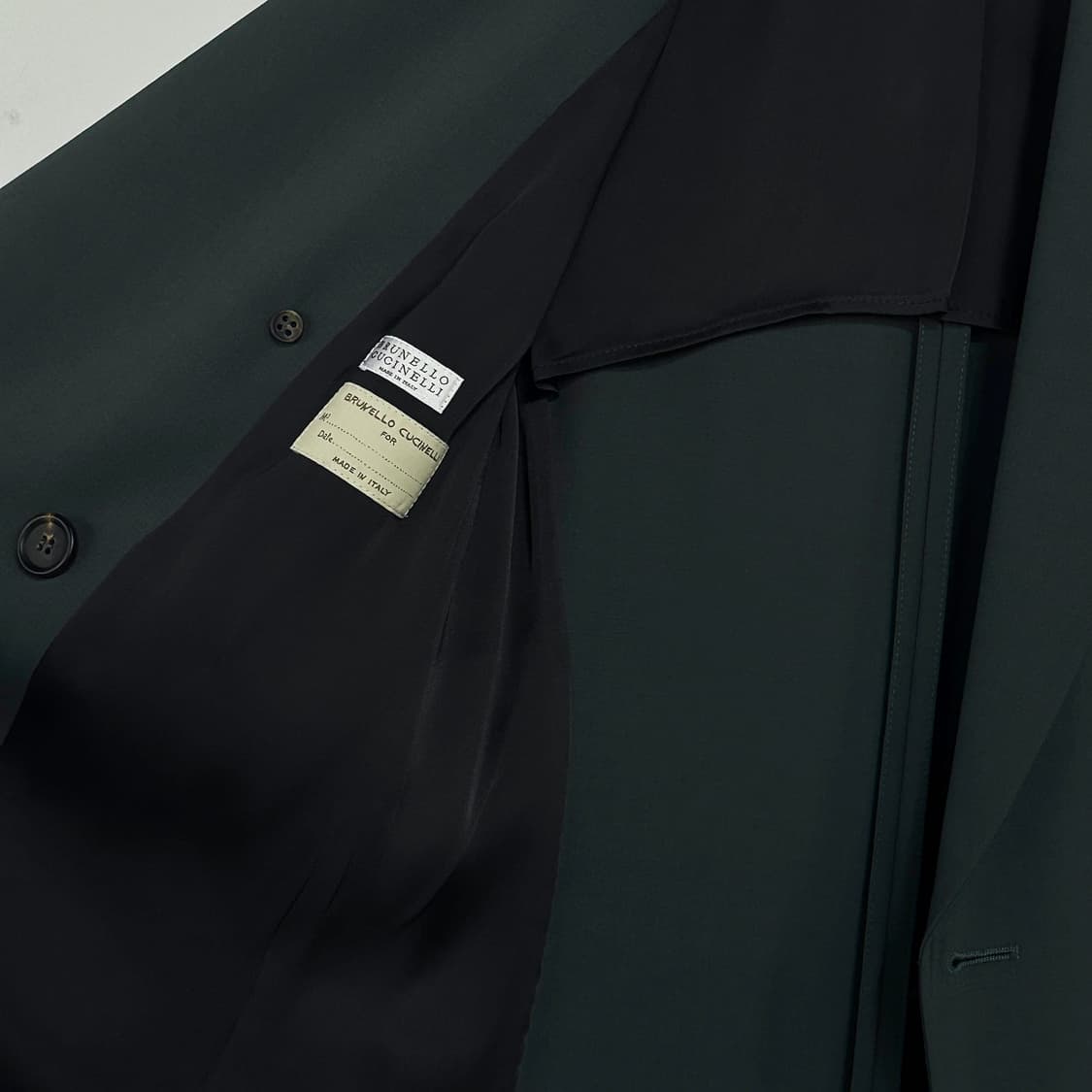 브루넬로 쿠치넬리 더블 울 롱 자켓 상품이미지4