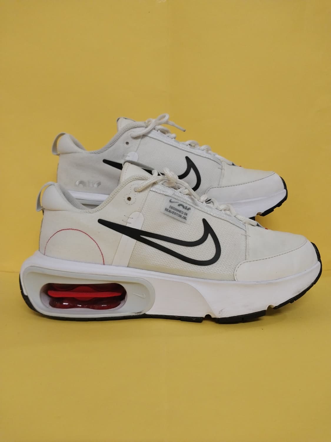 남성 나이키 에어맥스 인터락 화이트 운동화 (255) 상품이미지3