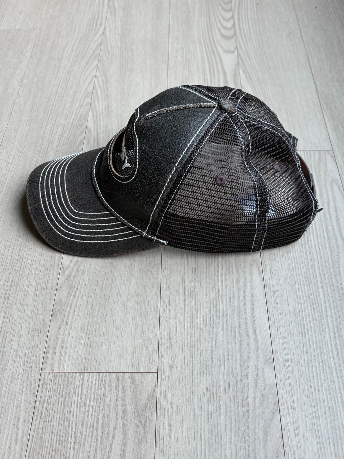 스투시 로우 프로 트러커 컷아웃 레더 스냅백 블랙 상품이미지3