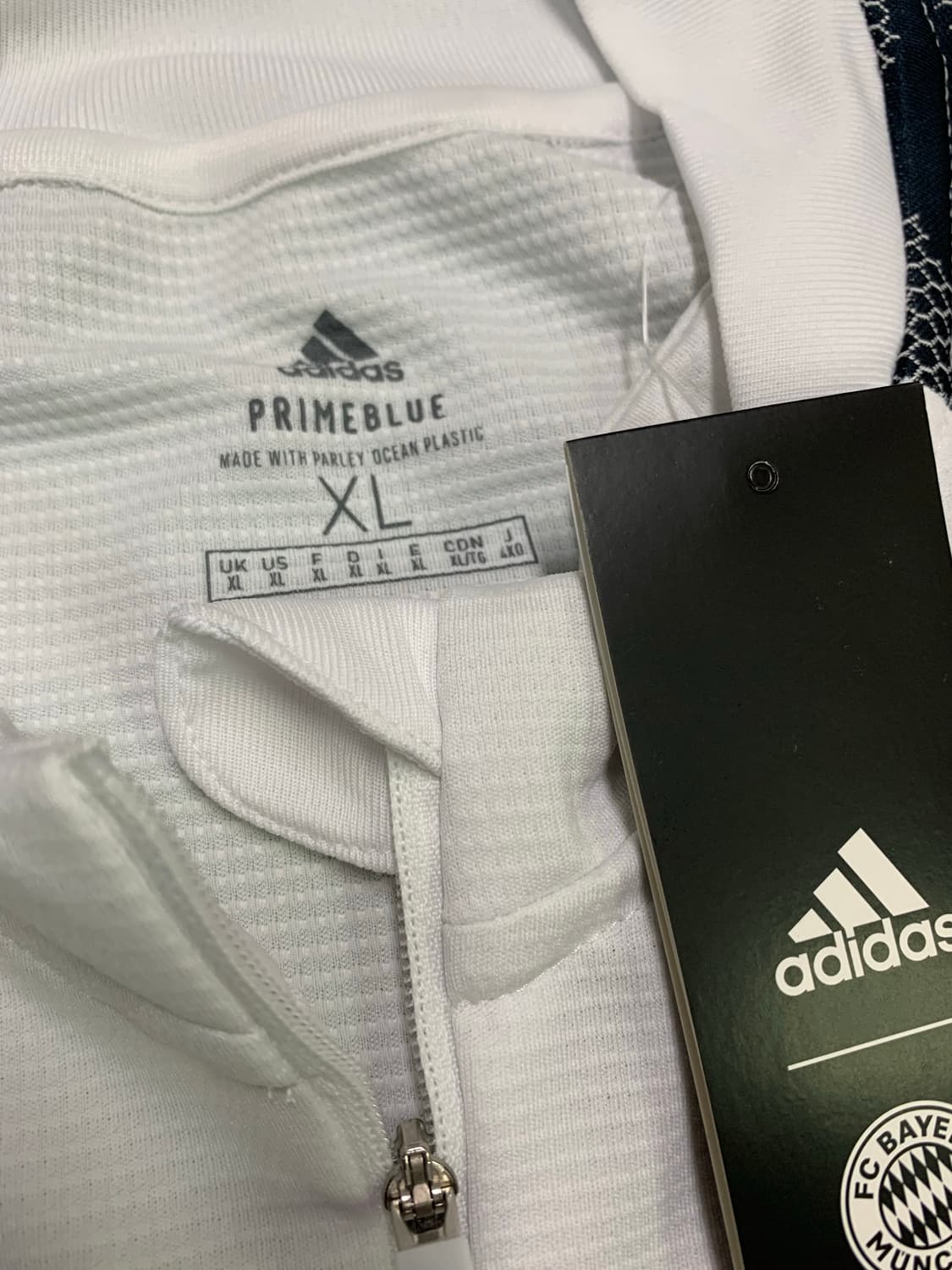 🧧추석할인🧧바이에른 뮌헨 트레이닝탑 XL 상품이미지6