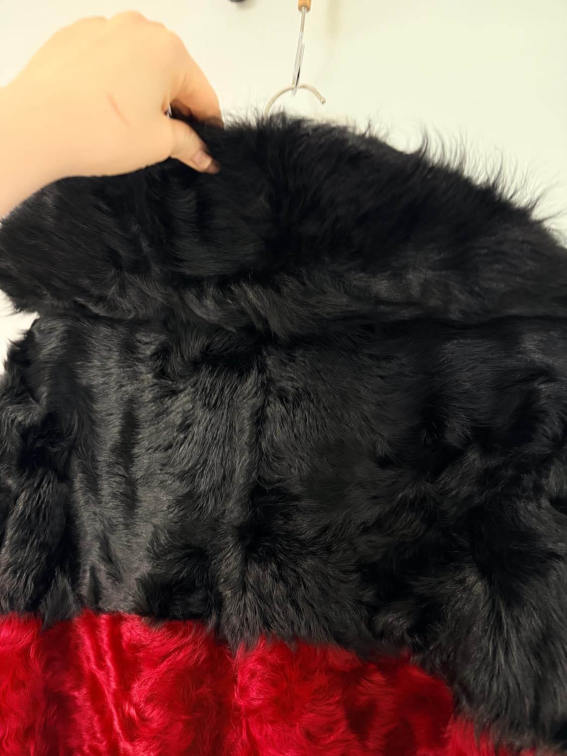 블랙&레드 리얼 양퍼 코트 상품이미지4