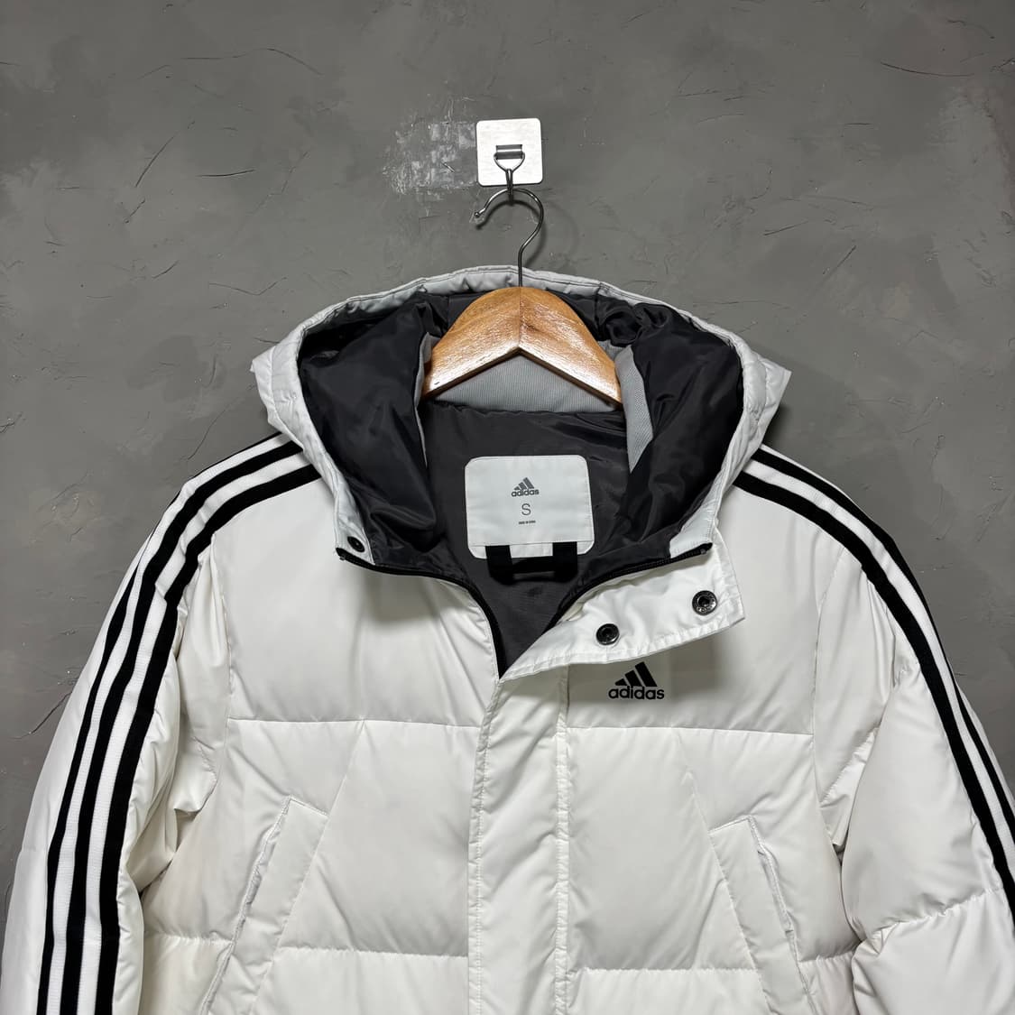 아디다스 삼선 덕다운 롱패딩 화이트 상품이미지2