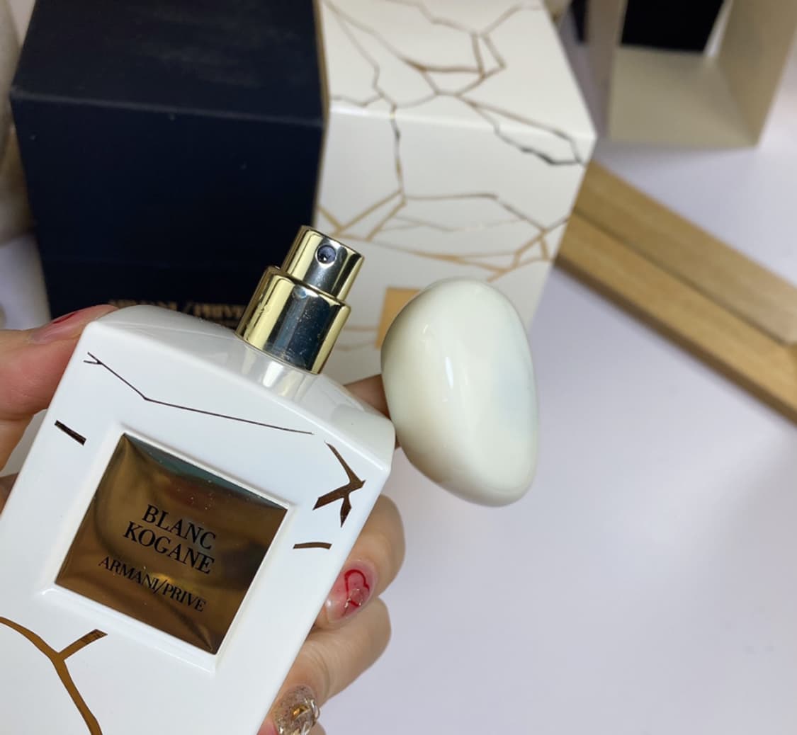 아르마니 프리베 블랑 코가네 향수 100ml 상품이미지2