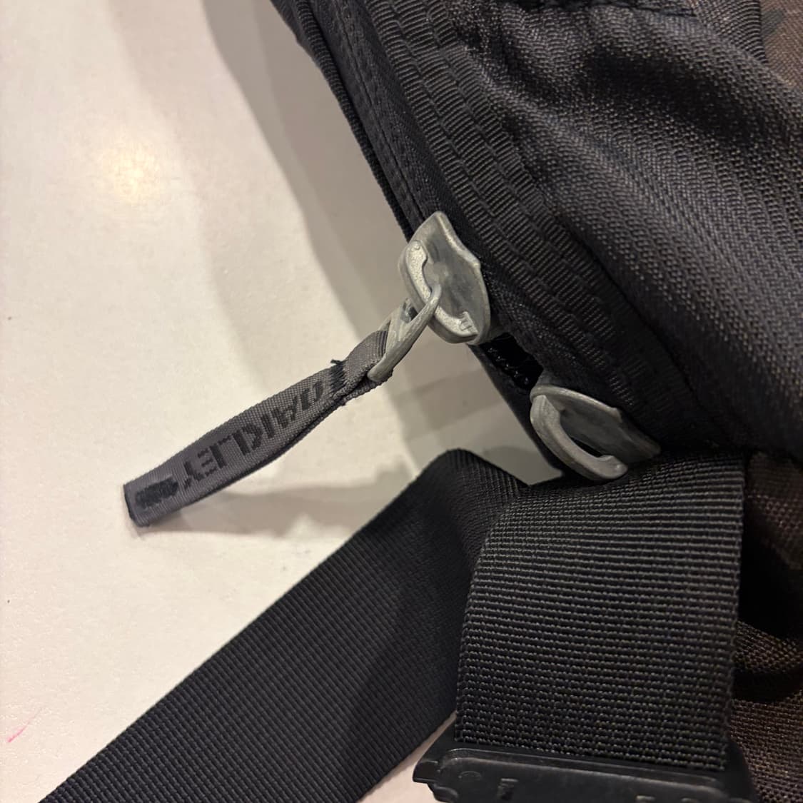 OAKLEY 오클리 아이콘 블랙 카모 백팩 상품이미지10