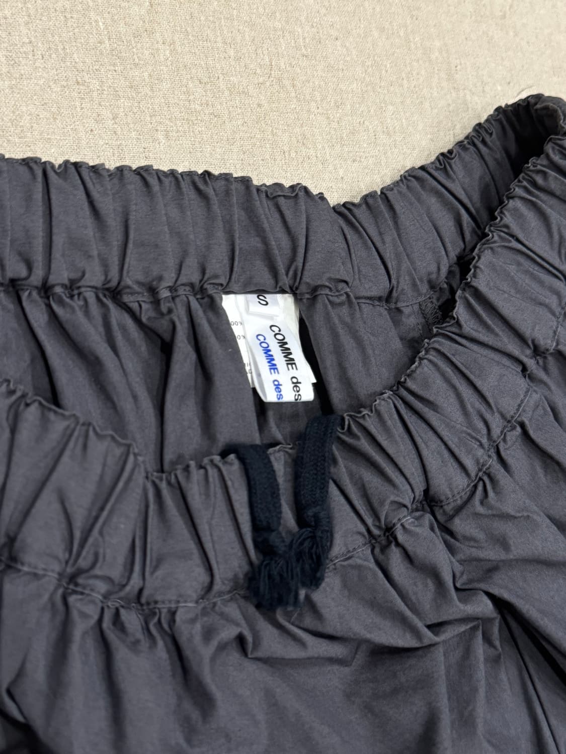 꼼데가르송 꼼꼼 09aw 비대칭 스커트 팬츠 상품이미지7