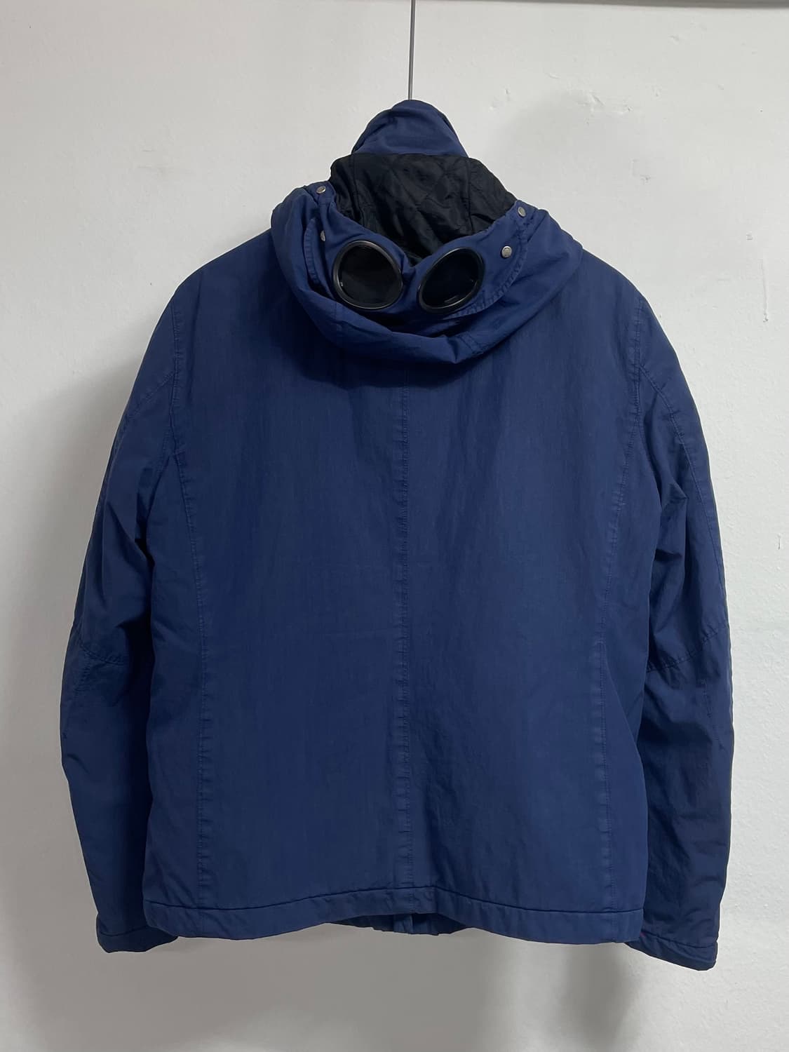  CP컴퍼니 가먼트다잉 렌즈 누빔 후디 자켓 (on.93) 상품이미지3