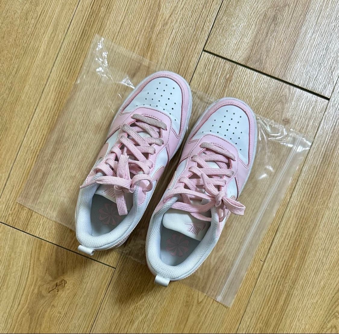 나이키 코트 버로우 230 상품이미지1