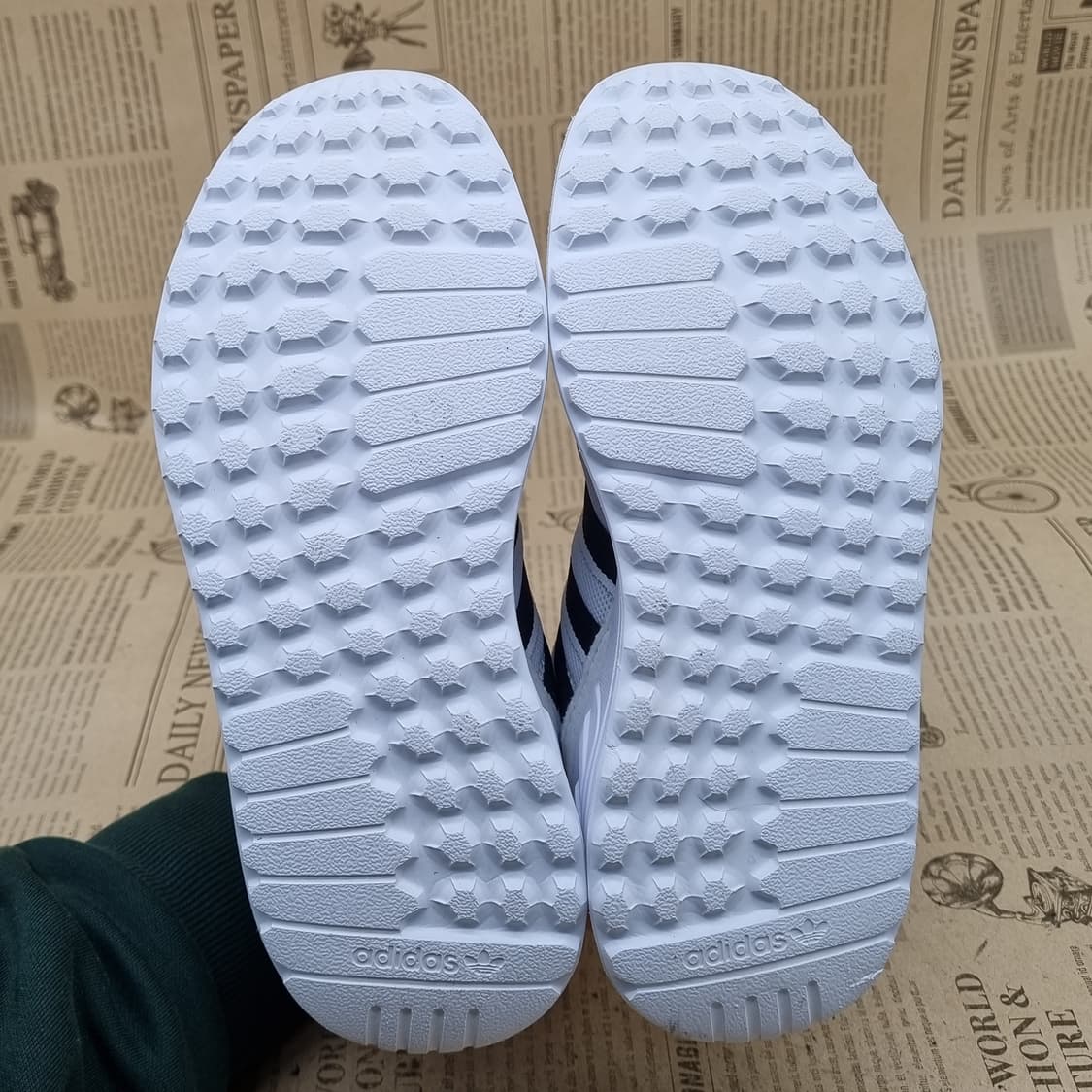 아디다스 la트레이너 아동운동화 210 상품이미지3