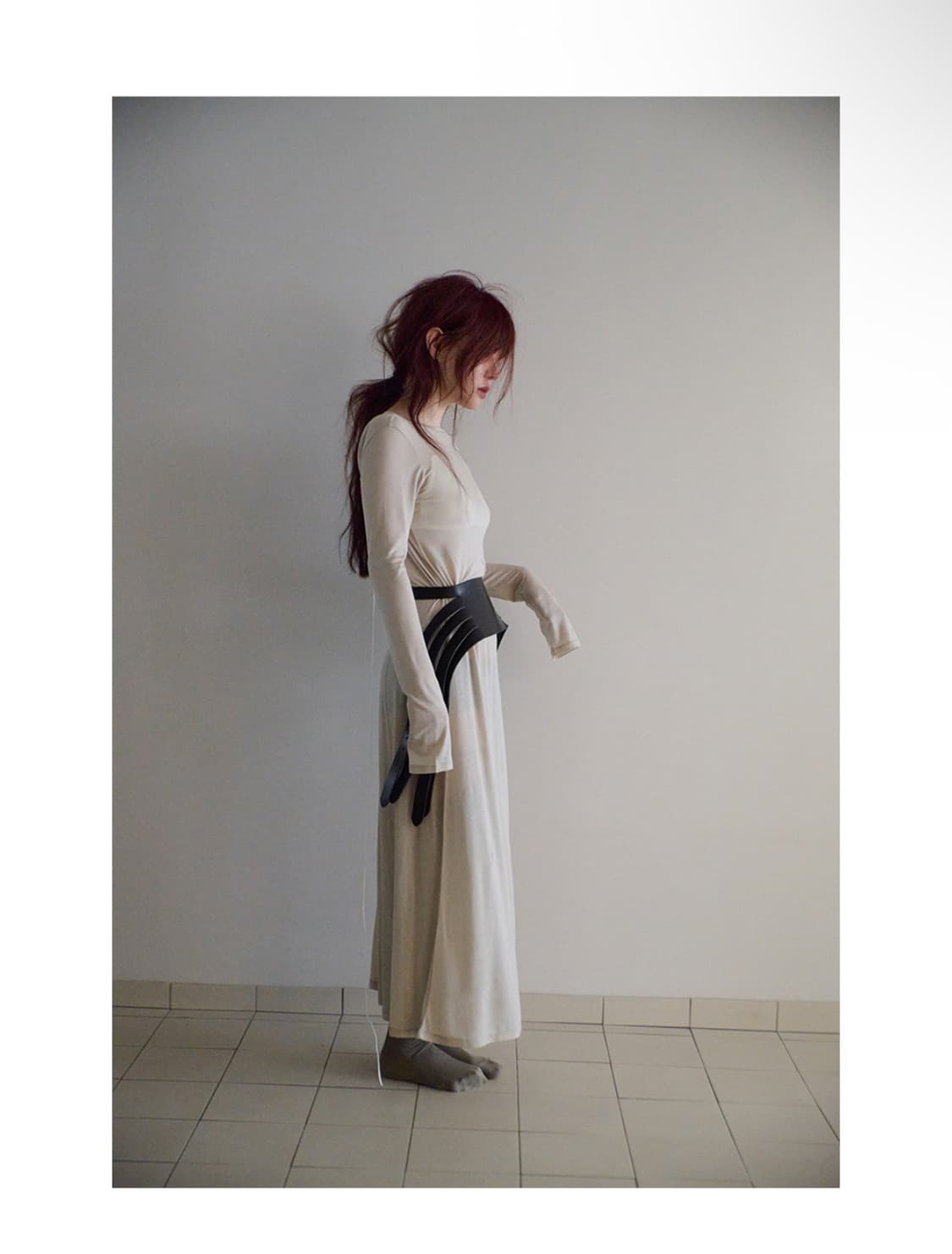 [새상품] 프레클 백리스 맥시 드레스 상품이미지2