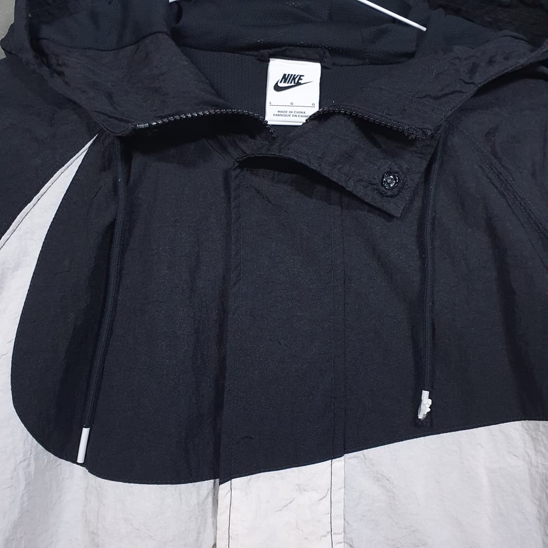 실측 XL 나이키 빅스우시 우븐 라인드 바람막이 후드 자켓 오레오 범고래 상품이미지2