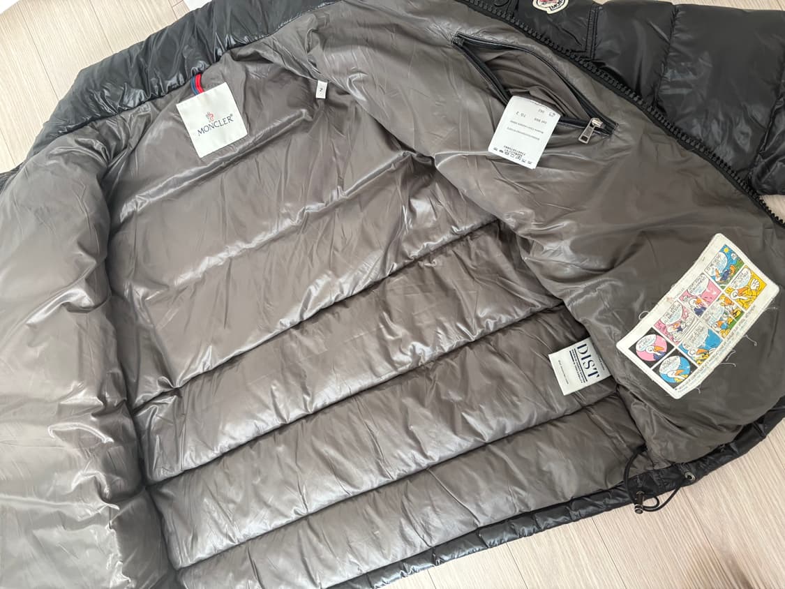 (급처)몽클레어 마야 다운 패딩 자켓 유광 블랙 2사이즈 상품이미지10