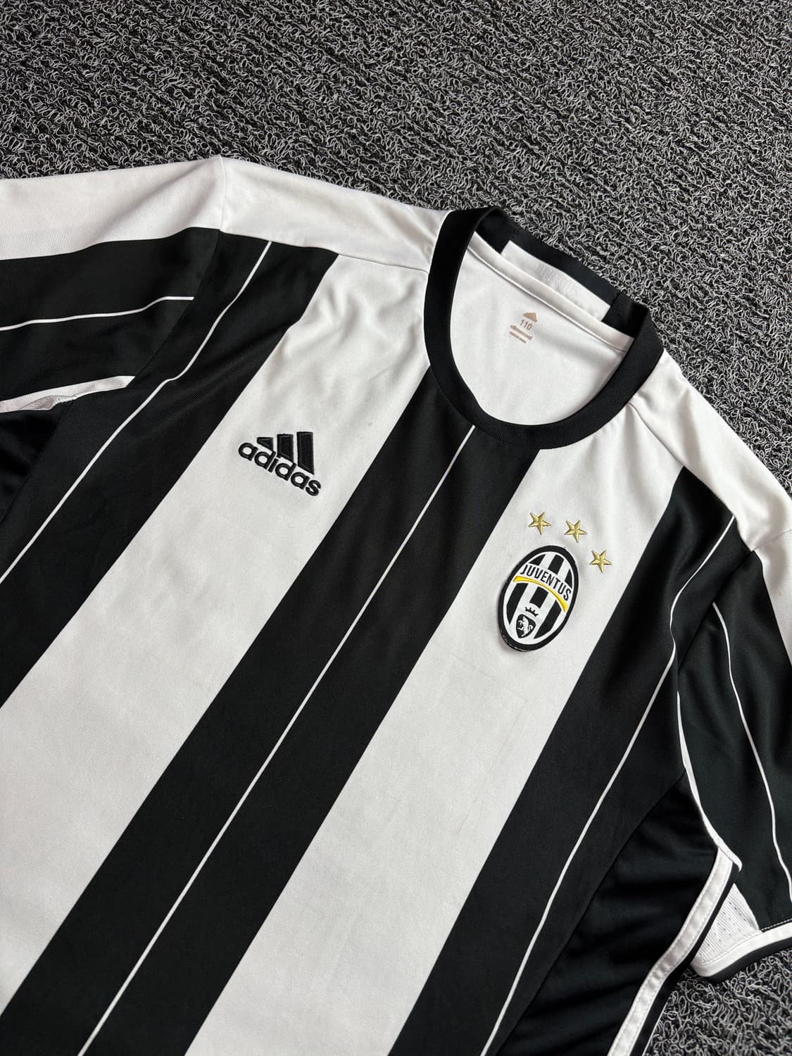 아디다스 유벤투스 FC 레트로 유니폼 4222 상품이미지3