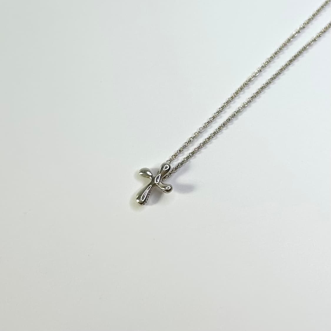 티파니앤코 엘사퍼레티 크로스 펜던트 실버 목걸이 상품이미지3