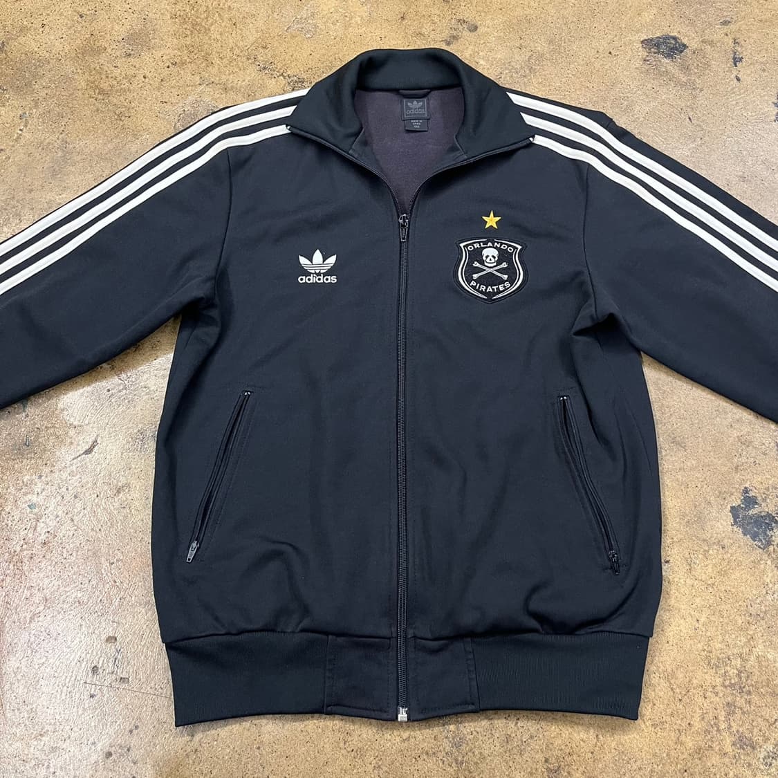 아디다스 빈티지 올랜도 파이리츠 스컬 트랙탑 져지 블랙 95 상품이미지3