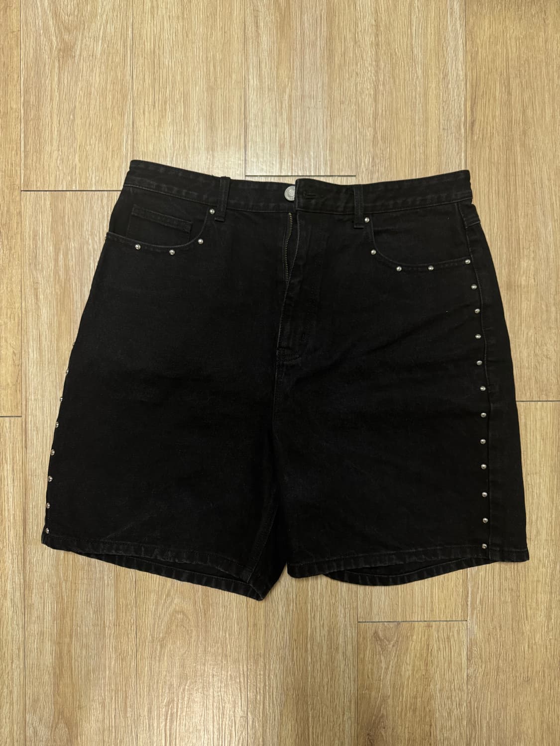 XL) 엑스트라오디너리 스터드 데님 숏츠 상품이미지4