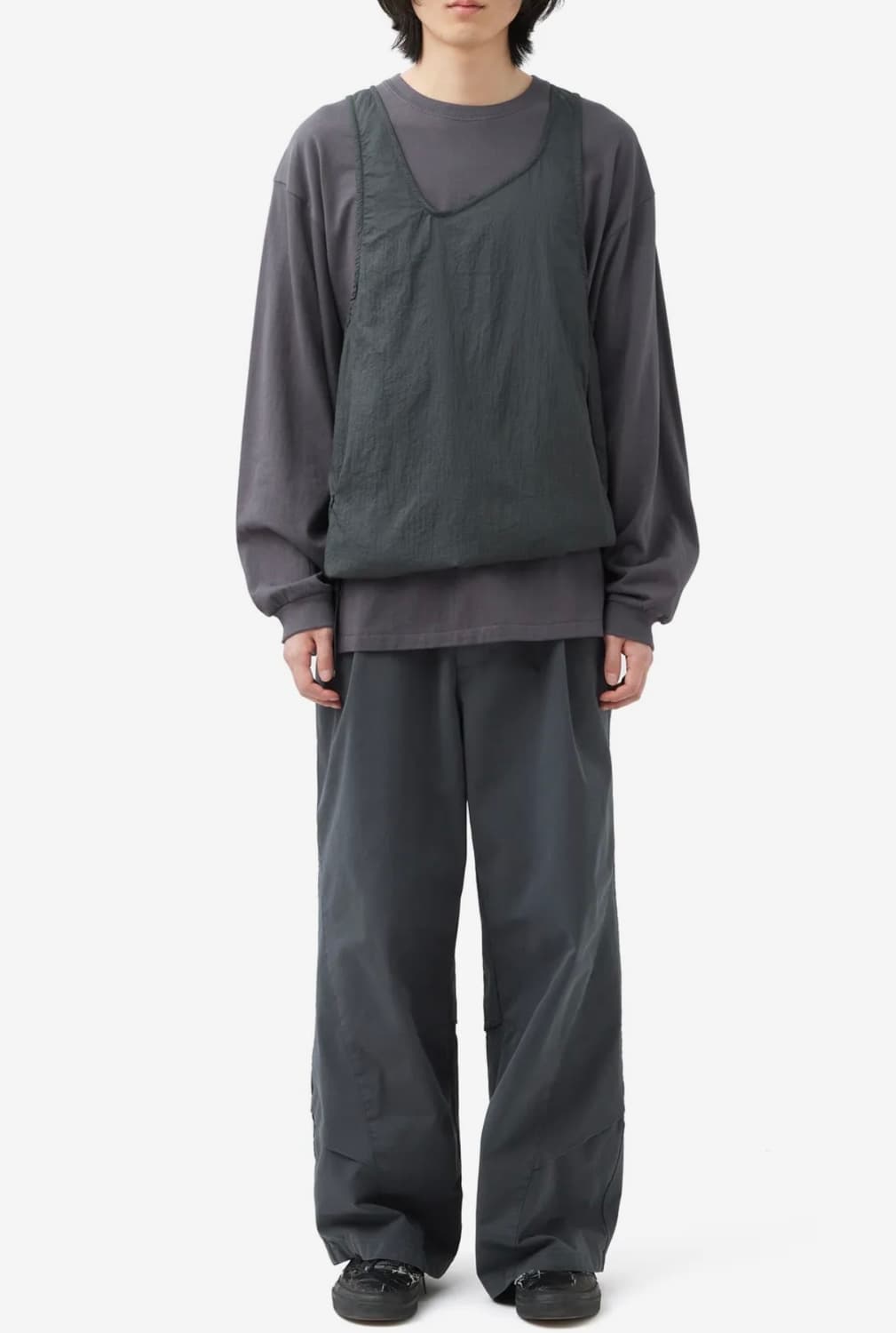 해칭룸 Irregular Vest Charcoal 상품이미지3