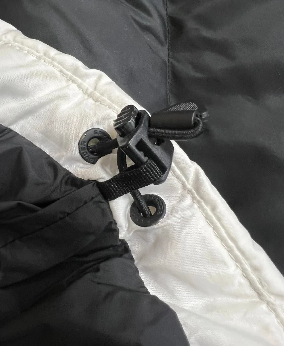 스파이더  남성 구스 후드다운패딩점퍼 
 상품이미지6