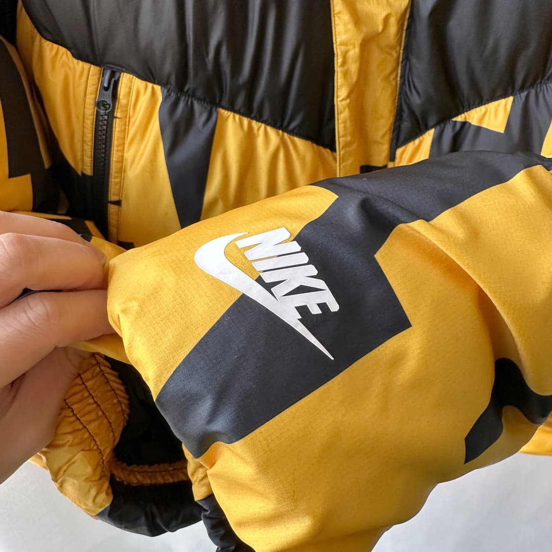 나이키 NSW 시즈널 필 다운 자켓 옐로우 블랙 M 상품이미지7